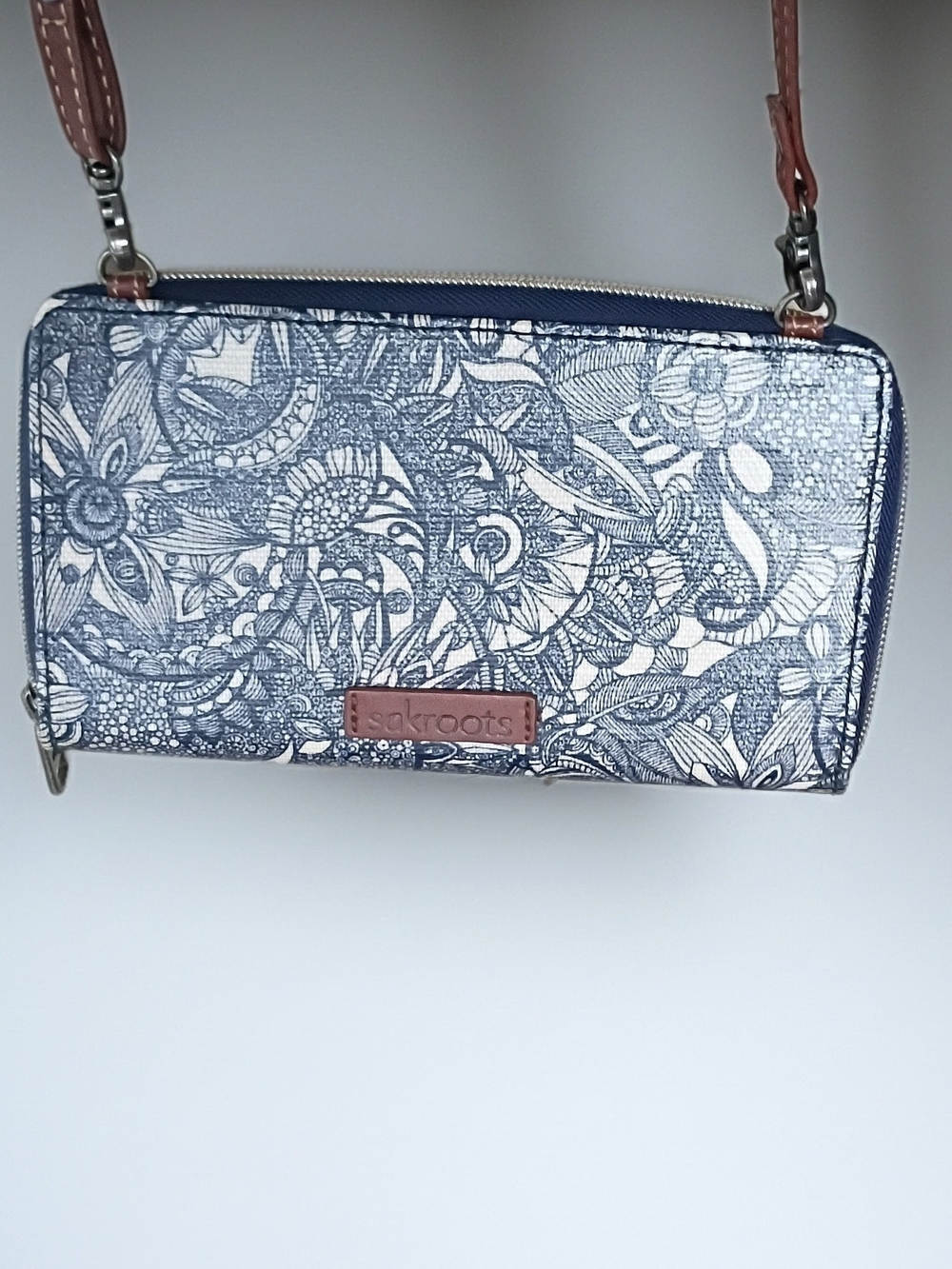 Sakroots Navy and White Floral Print Wristlet Wallet with Brown Accents